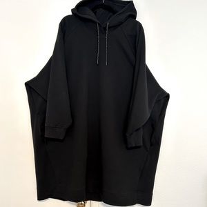 Old Navy Active Hoodie. NWOT.